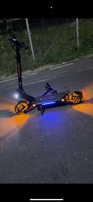 trotineta electriga g2 master 2025