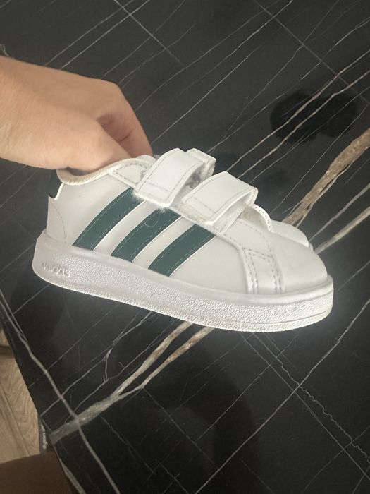 Adidas marime 21