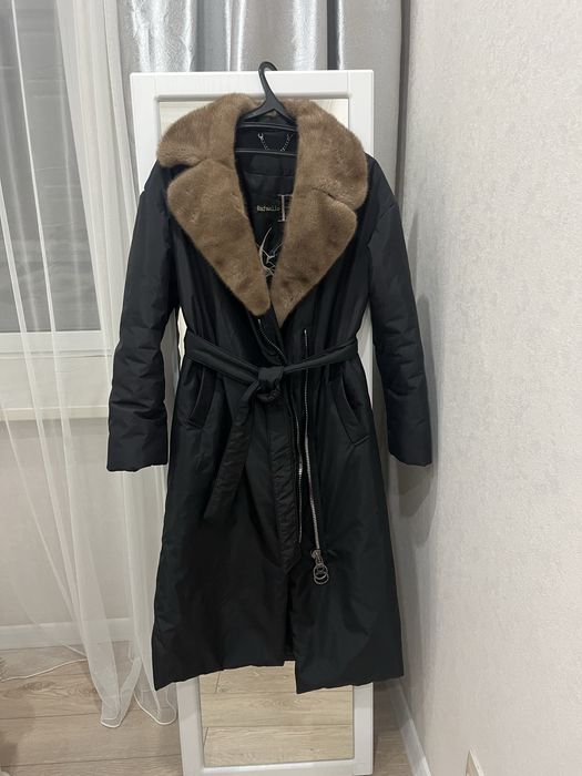 Плащь с норковым воротником