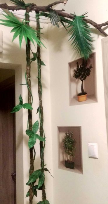 Decor exotic liana cu muschi si frunze de palmier