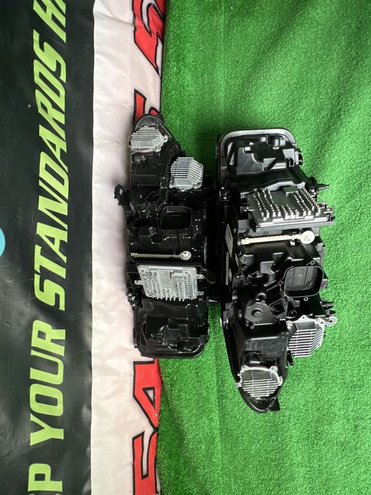Bmw Seria 5 G30 G31 Facelift Set Faruri Laser Far stanga-dreapta