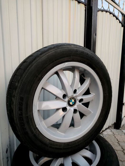 Диск от бмв с шинами