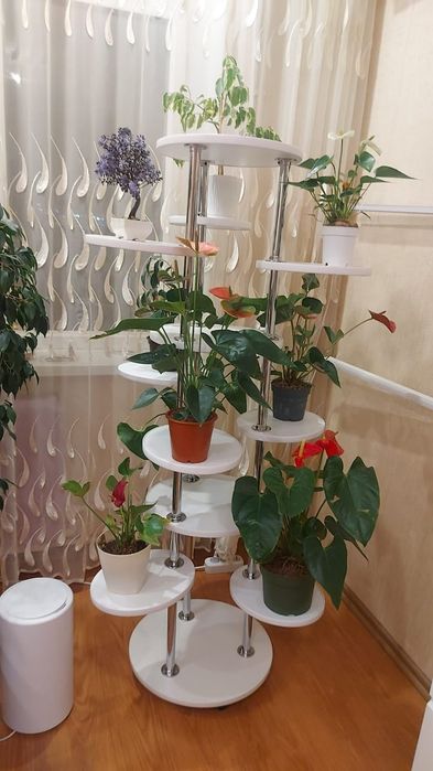 Подставка для цветов