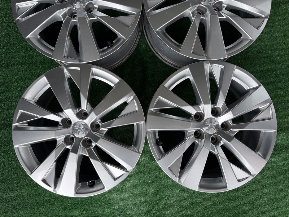 4бр. ОТЛИЧНИ 17” Оригинални Джанти *CHICAGO* 5х108 за -PEUGEOT/CITROEN/DS/OPEL/FIAT- 7.0Jx17H2, ET42