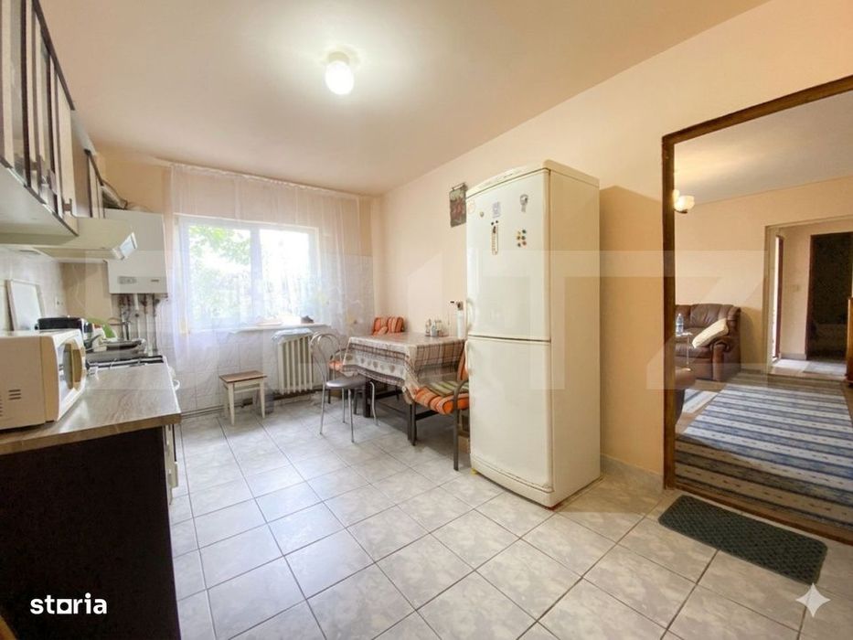 Apartament 2 camere, etaj 1, bloc izolat, parcare – zona Han, Aleea — fotografia 3