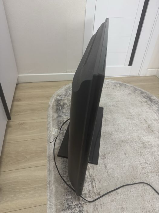 Продается телевизор Самсунг сборка Малайзия оригинал