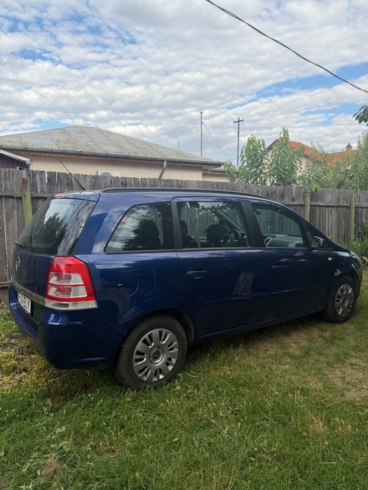 Vand Opel zafira B