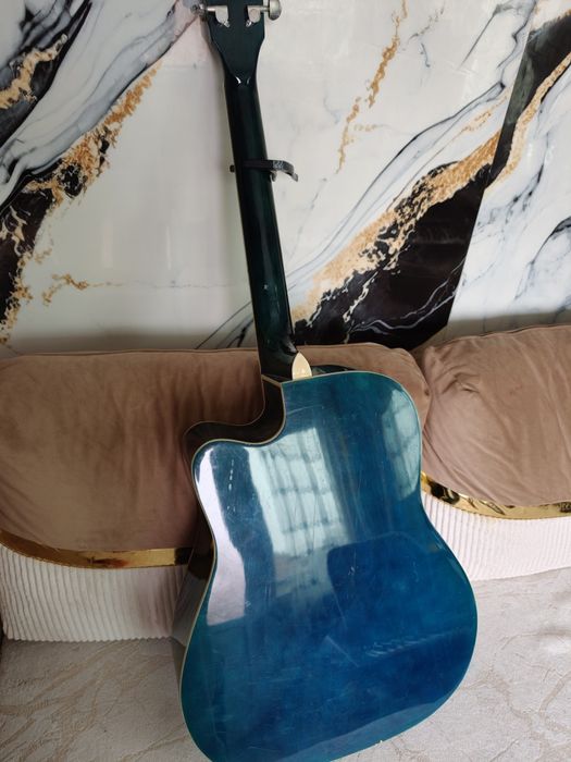 Акустична китара - Karina