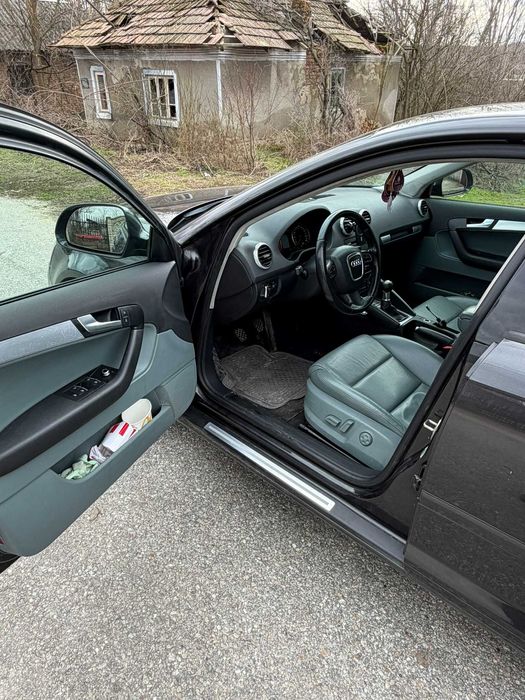 Vand Audi A3 8P 2010 1.4TFSI sau schimb cu motocicleta