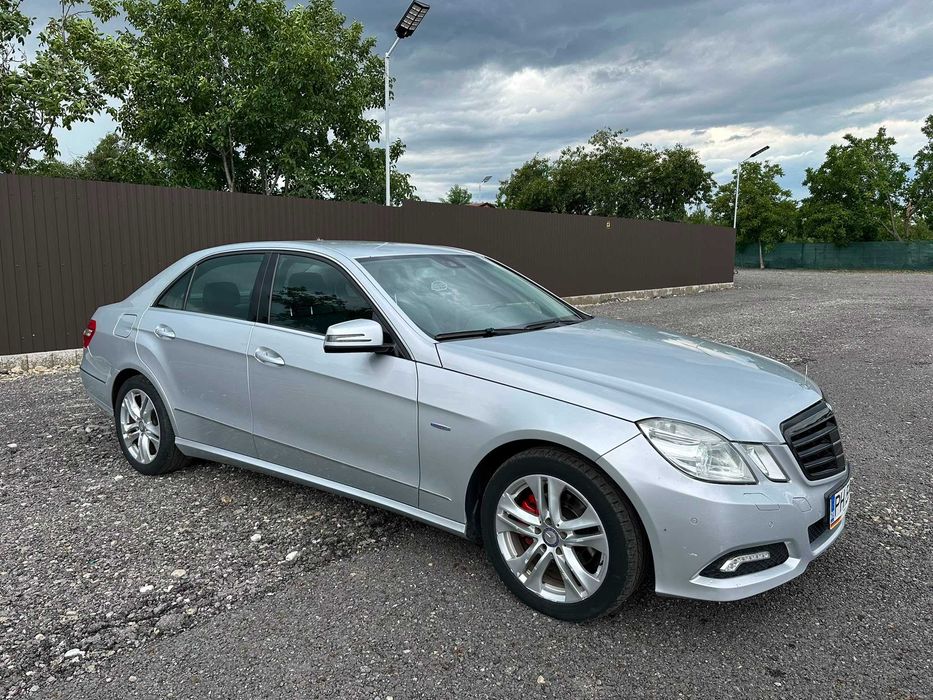 MERCEDES-BENZ E-Class 2010 — imagine 3