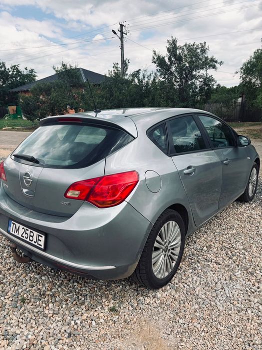 OPEL Astra 2013 — imagine 2
