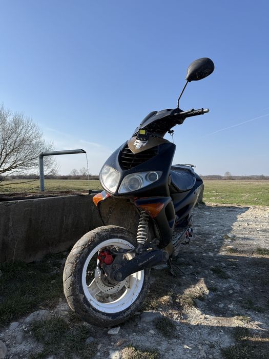 Vand scuter 80 cc