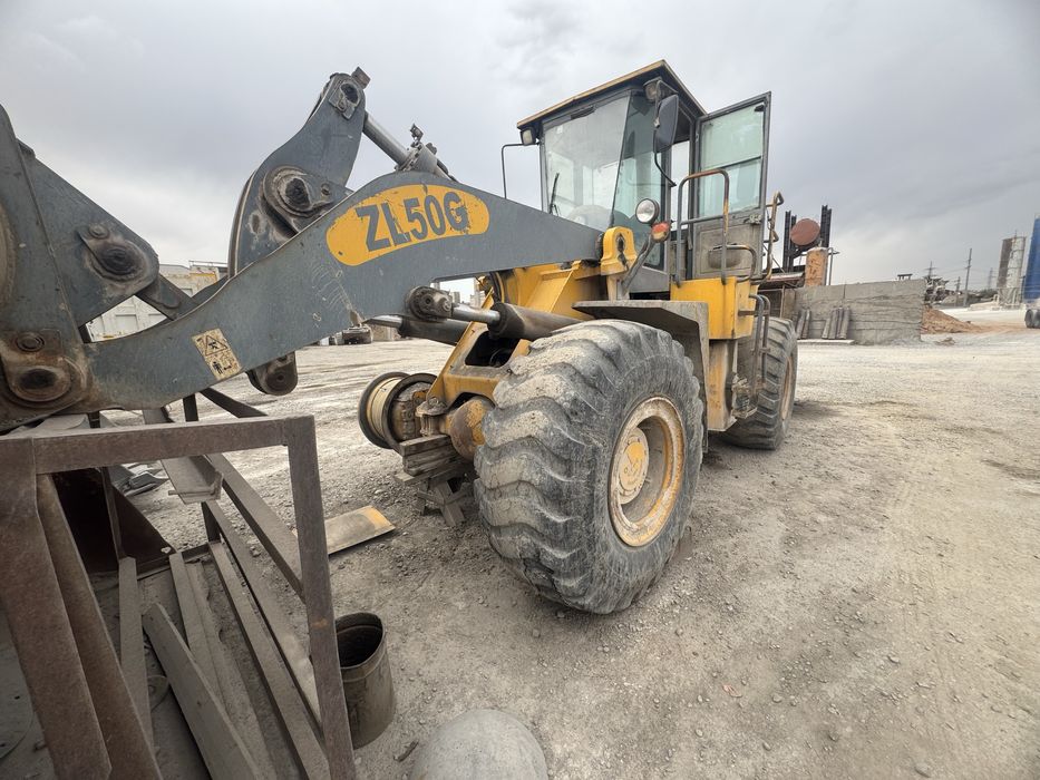 Продам погрузчик