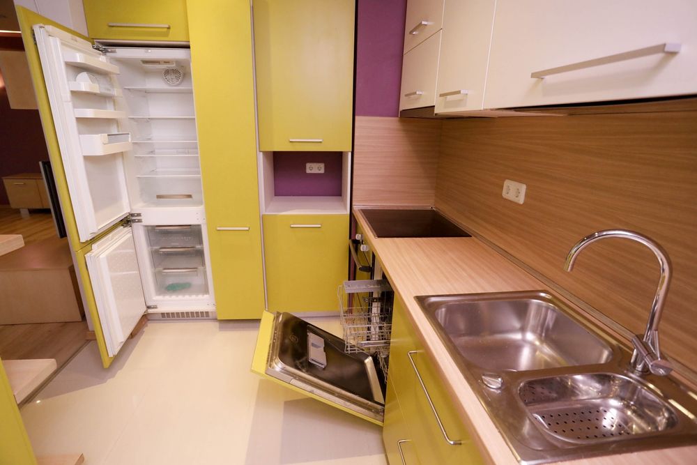 Дава се под наем Четиристаен апартамент в София, Кръстова вада - 150 кв.м за 1300 € - Снимка #5