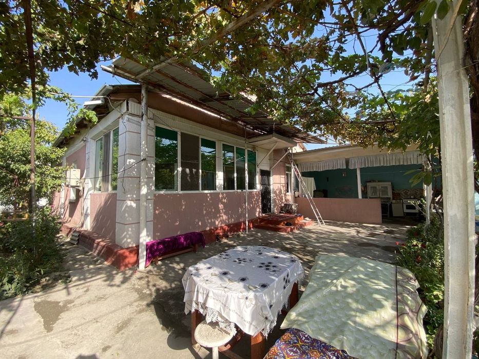 Дом на земле продается