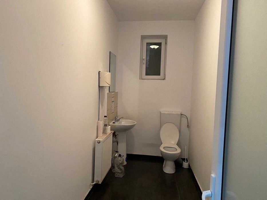 Inchiriez casa str.Trivale