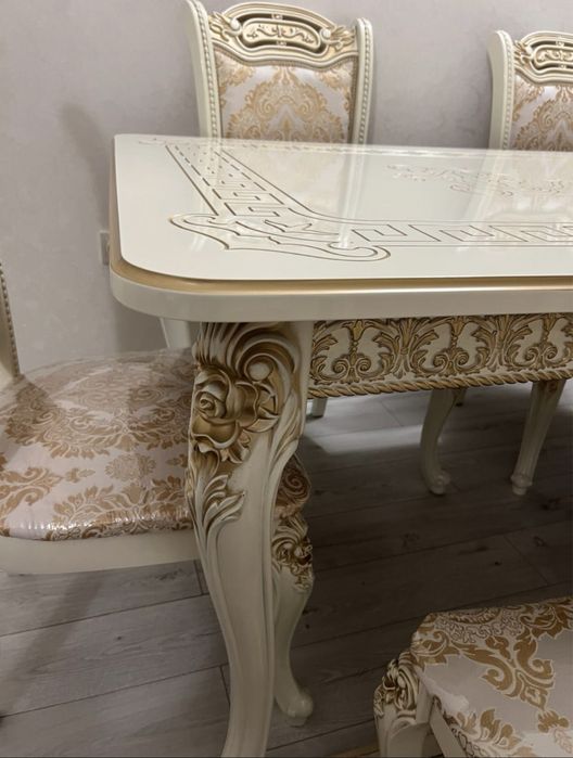 Стол гостевой ( в продаже только стол)