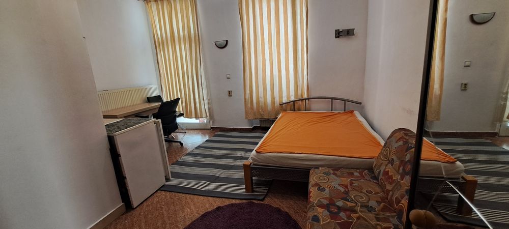 Inchiriez garsoniera centrala in Cluj, zona Horea