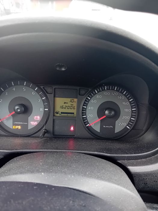 Vând Mitsubishi Colt din2012.