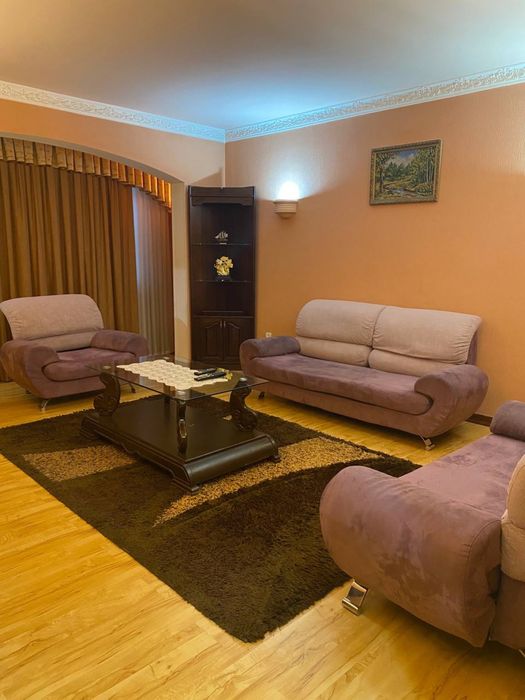 Сдается 5 комнатная квартира!