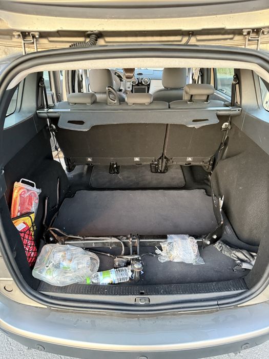 Dacia Lodgy 1. 2 TCe Laurate