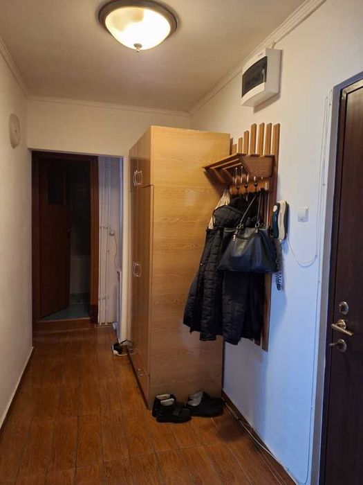 Cora Lujerului chirie ap cu 2 cam