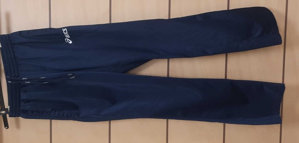 Asics-Много Запазено