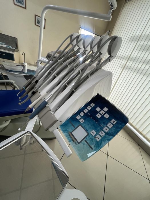 Стоматологичен стол Eurodent