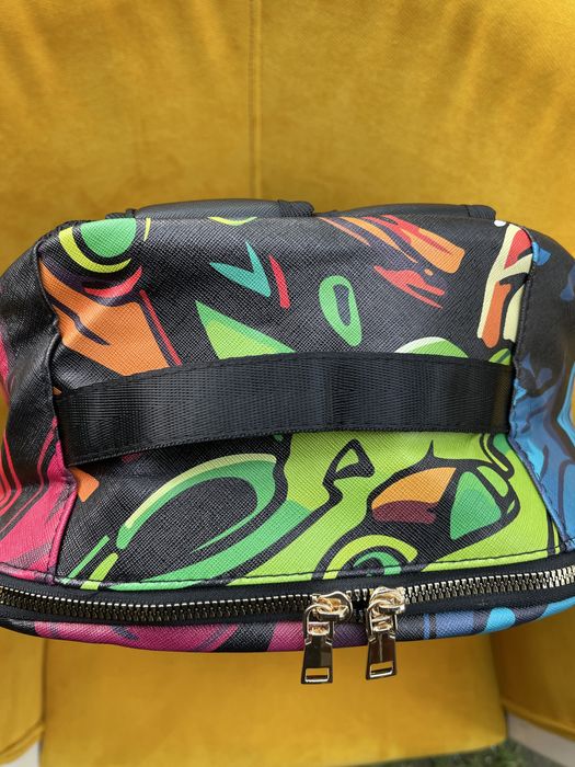 Rucsac , Ghiozdan scolar stil Sprayground