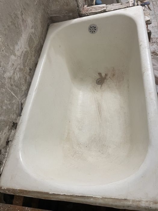 Cadă din fontă- stare bună