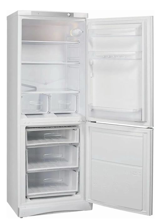 Продам холодильник Indesit ES 16