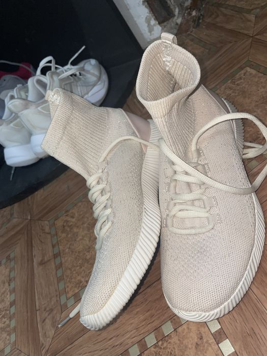 Кроссовки 36-37 р 5000