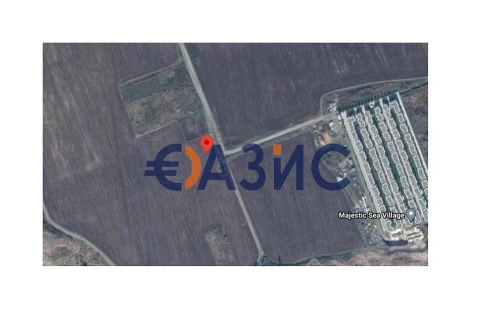 Продава се Парцел в Поморие - 5000 кв.м за 105 €/кв.м - Снимка #1