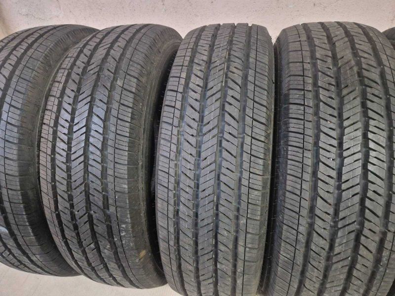 4 броя Bridgestone R18 255/70/ Бриджстон
нови летни гуми M+S
DOT2619