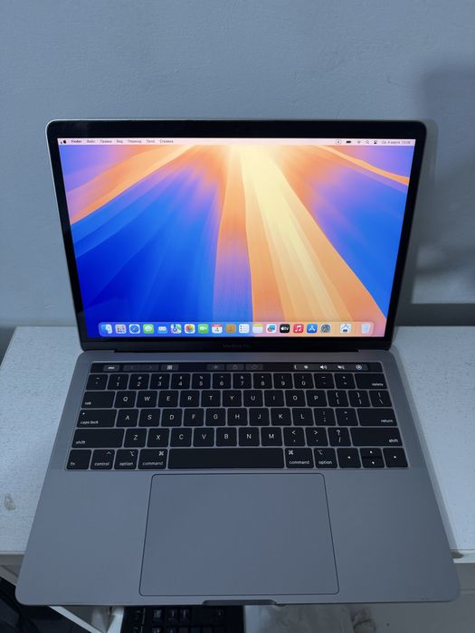 Macbook Pro 2018/i5/8/512