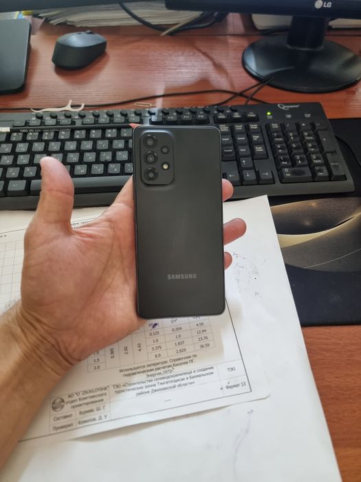 Samsung A53 5G 6/128gb ideal ochilmagan usta kurmagan aybi yuq toza