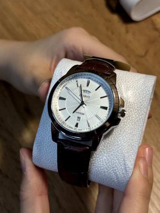 CASIO, Наручные часы, Подарки