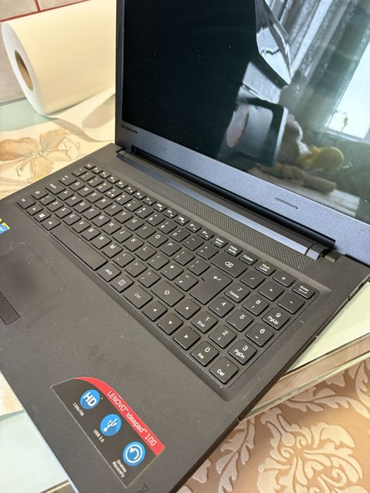 Laptop Lenovo IdeaPad