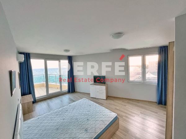 Продава се Двустаен апартамент в Несебър - 110 кв.м за 2519 €/кв.м - Снимка #4