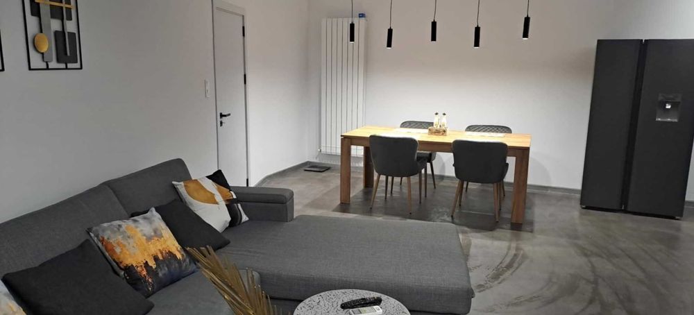 Продава се Двустаен апартамент в Плевен, Дружба 1 - 96 кв.м за 1300 €/кв.м - Снимка #2