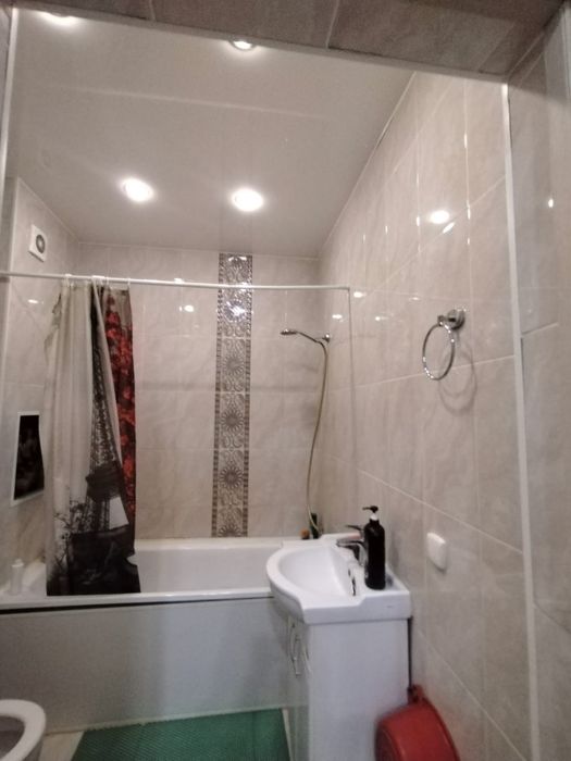 Продам 1 ком кв 54 м2 в районе Циалковского