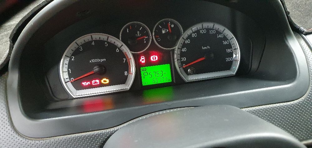 Продам шеврале нексия