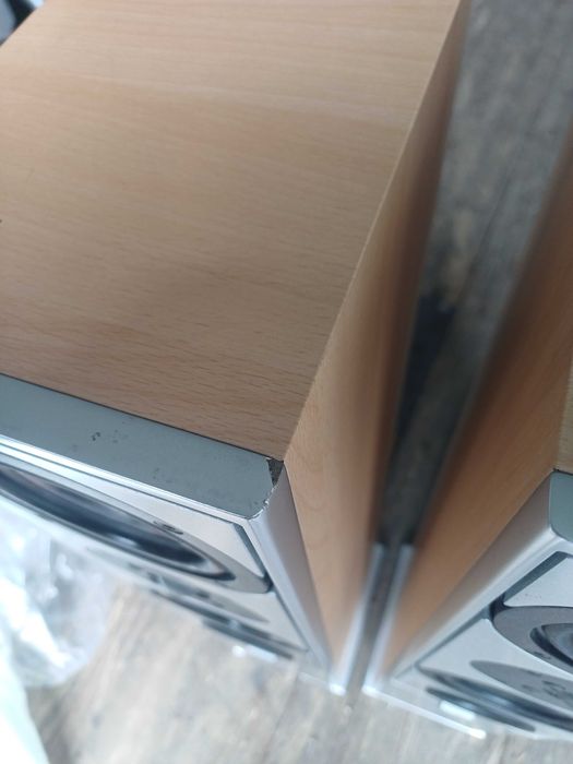 Тонколони CANTON LE 207