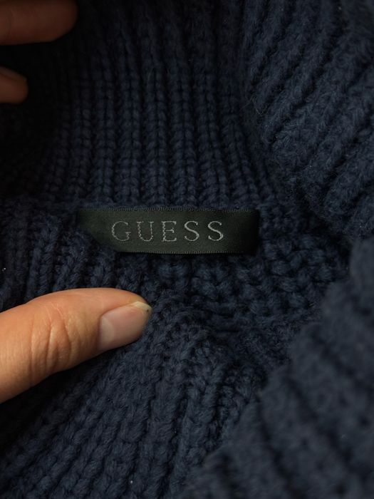Свитер теплый Guess