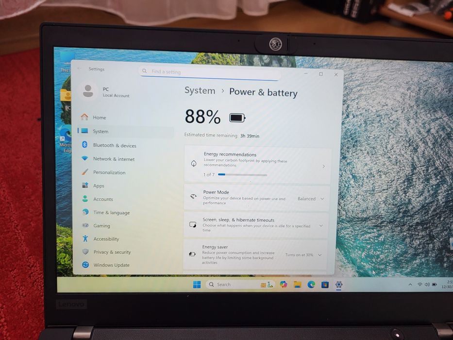 Vând laptop Lenovo Thinkpad T495
