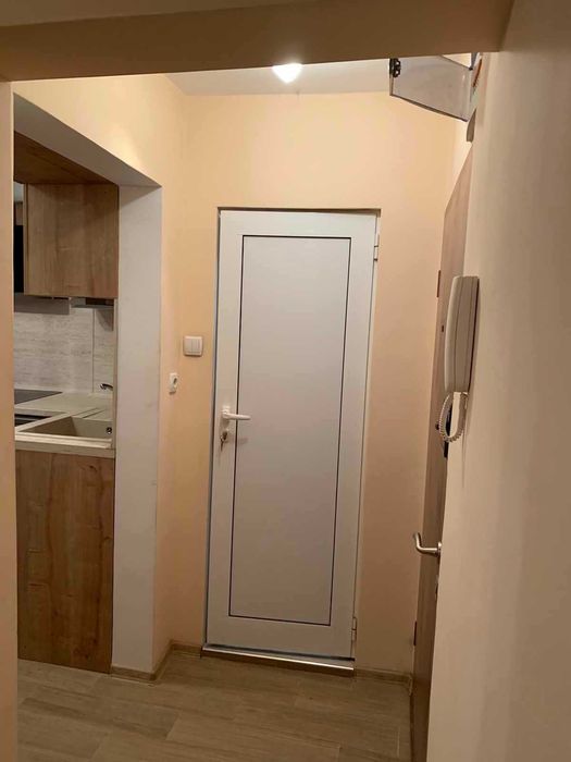 Дава се под наем Двустаен апартамент в София, Център - 60 кв.м за 600 € - Снимка #4