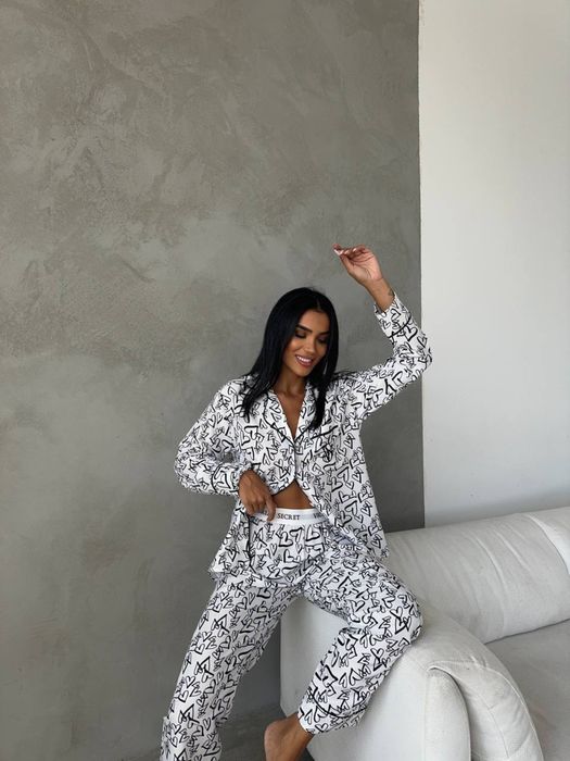 Дамска пижама Victoria’s Secret