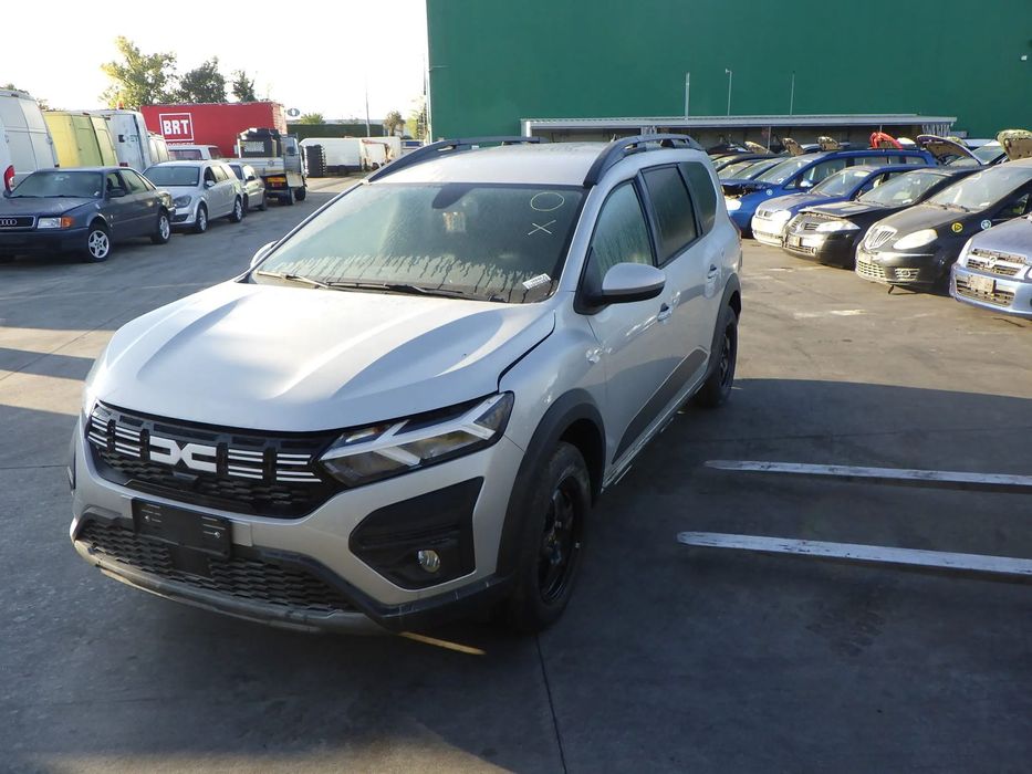 Dezmembrez Dacia Jogger 1.0 TCE ,AN 2023 , Benzina