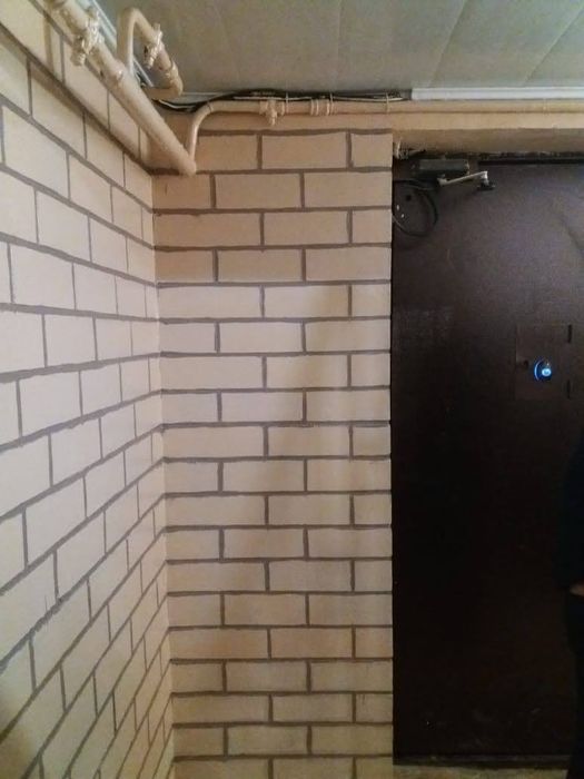 Ремонт подъездов ( покраска,побелка, шпаклёвка)