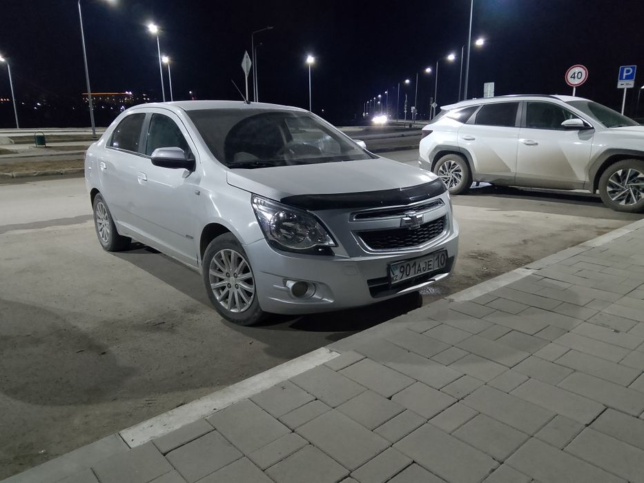 Продам шевроле кобальт